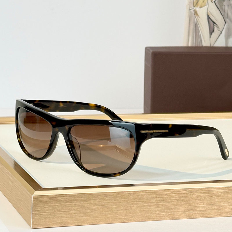 Retro designer mens womens cat eye sunglasses TF1363 acetate tortoiseshell frame classic metal T letter logo casual fashion retro decorative mirror