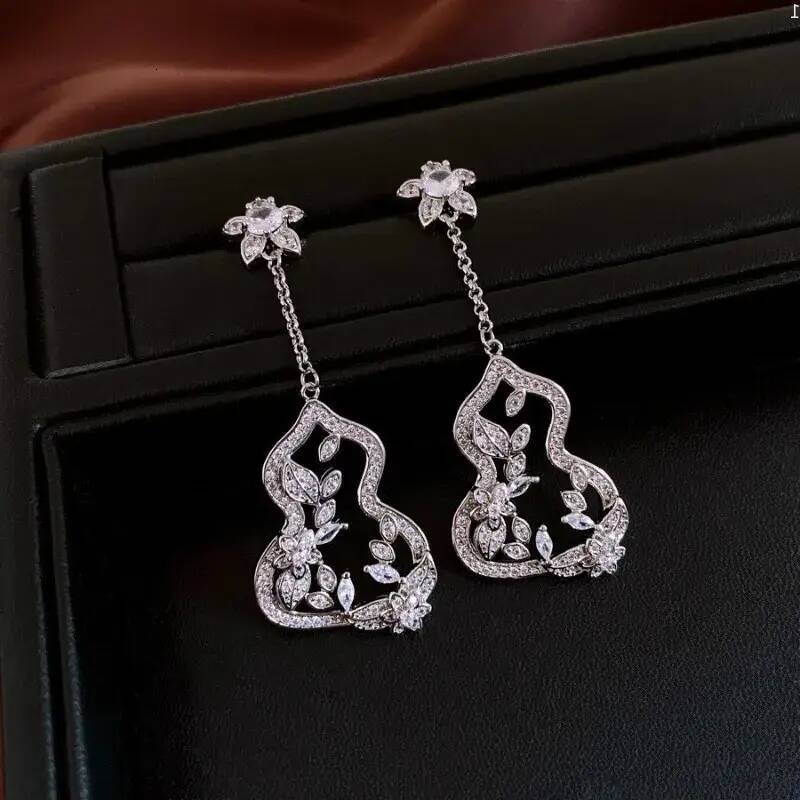 Mini Flat Stud Earring Light Luxury Tassel Drop Sparkling Zircon Hollow Gourd Silver Needle Jewelry For Women cubic zirconia Dainty Gift Earrings Ge