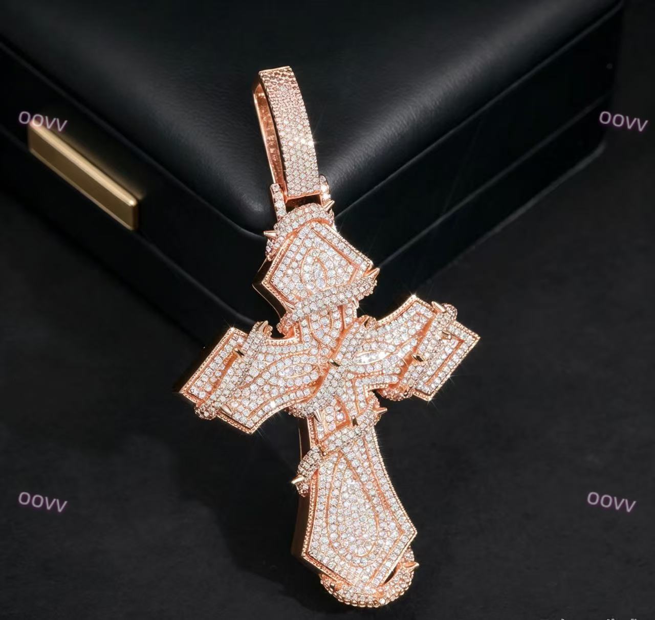 Rose Gold Cross Pendant Iced Out Vine Thorns Cross Pendant Necklace Solid With Rope Chain Vintage Hip Hop Jewelry for Men