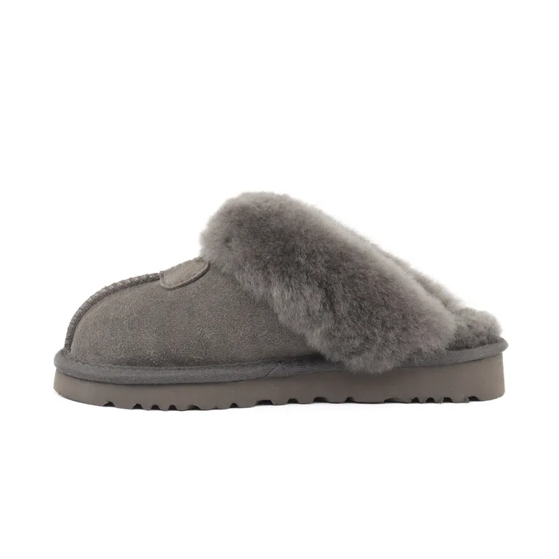 Designer scuffette ii Slippers Chestnut Fur Furry Slides Shearling Mules Women Platform boots Slip on fluffy Slipper Suede Upper Comfort