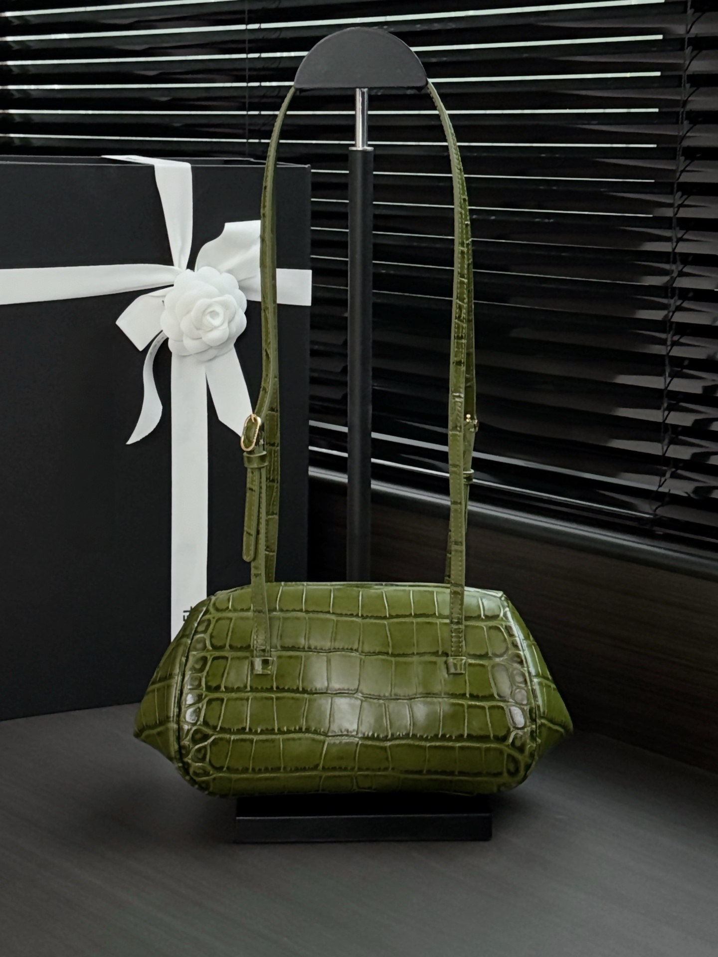 AP5360 12A Top Quality designer bag Cosmetic Bags & Cases nluxury bag Tote Bag Shopping Bags Luxury Hangbag purse classics Single shoulder, Designer