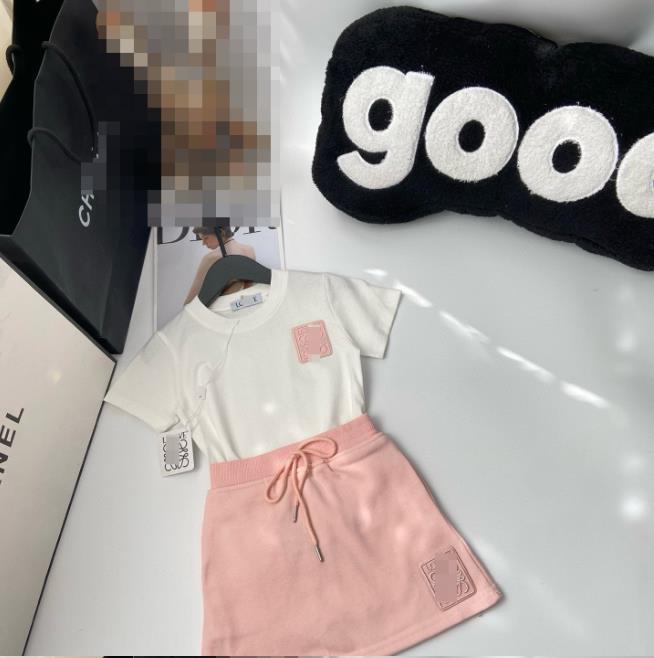 Boys Girls Designer Clothes 2Piece Sets Kids Designer Clothes Luxury Kids Clothing All The Year Top Quality Suit Brand Logo Children Shirts Clothes