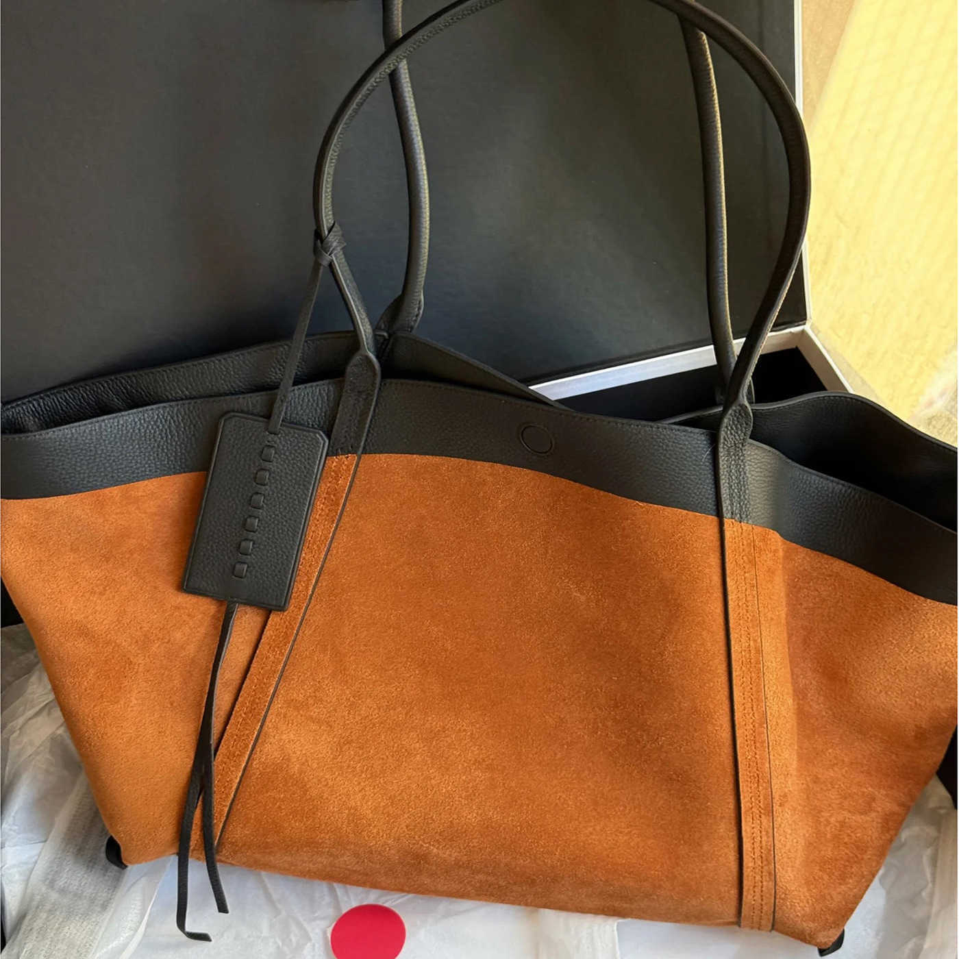 Ins Internet Celebrity Same Style Lazy HighEnd Commuting Suede Large Capacity Tote Bag Niche Design Women's
