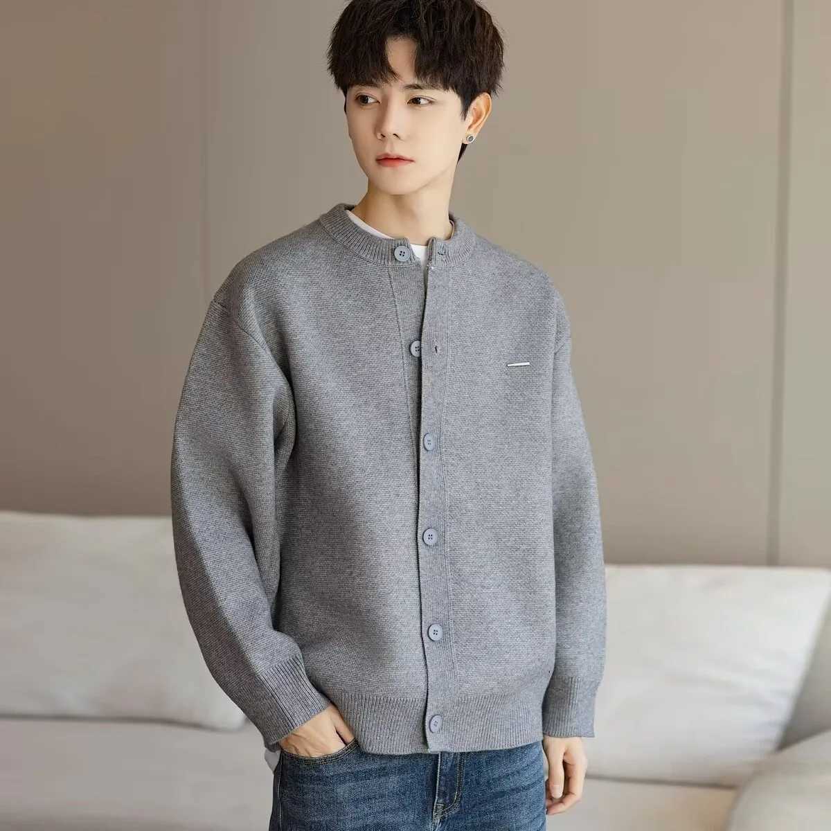 Grey Black Solid Color Men O-neck Long Slve Breasted Simple Basic Casual Trendy Daily Knitted Sweater Cardigans Male Coats M261016