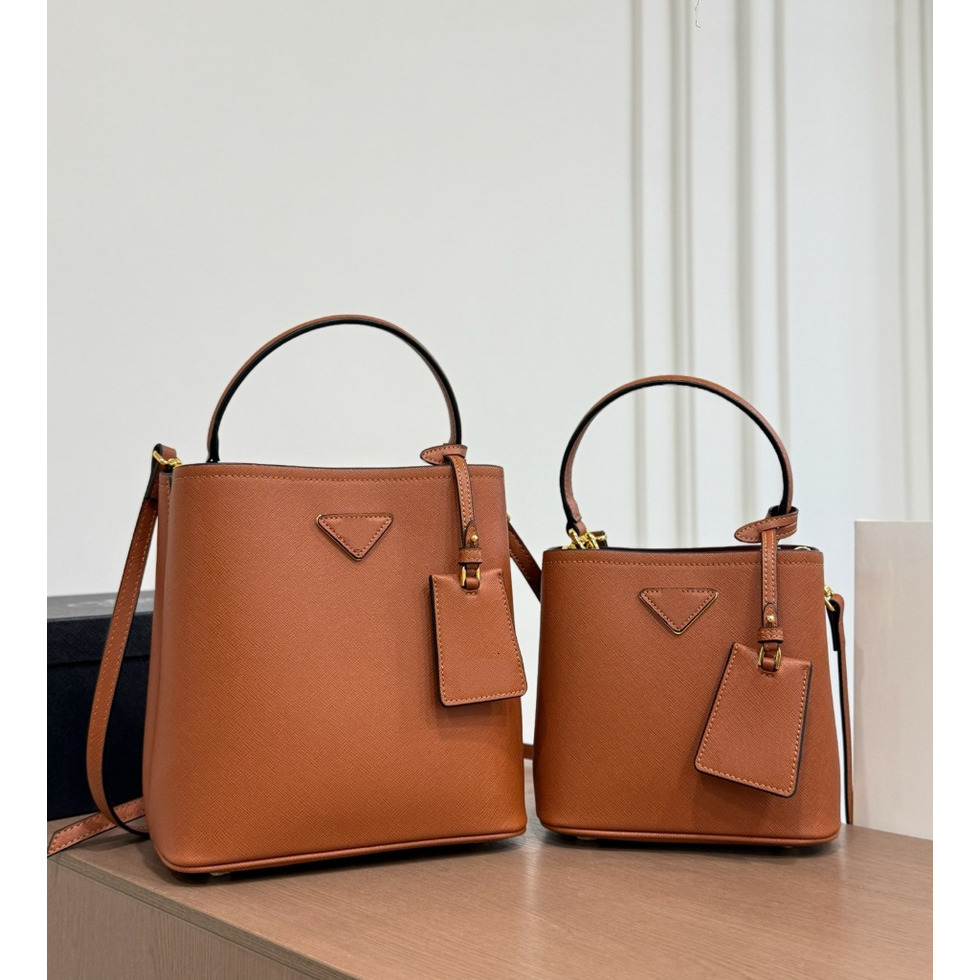 Women's Shoulder Bag Designer Luxury Chain High Quality Wallet Diagonal Straddle Bag Drawstring Bucket Bag Large Capacity Daily Commute Shoulde