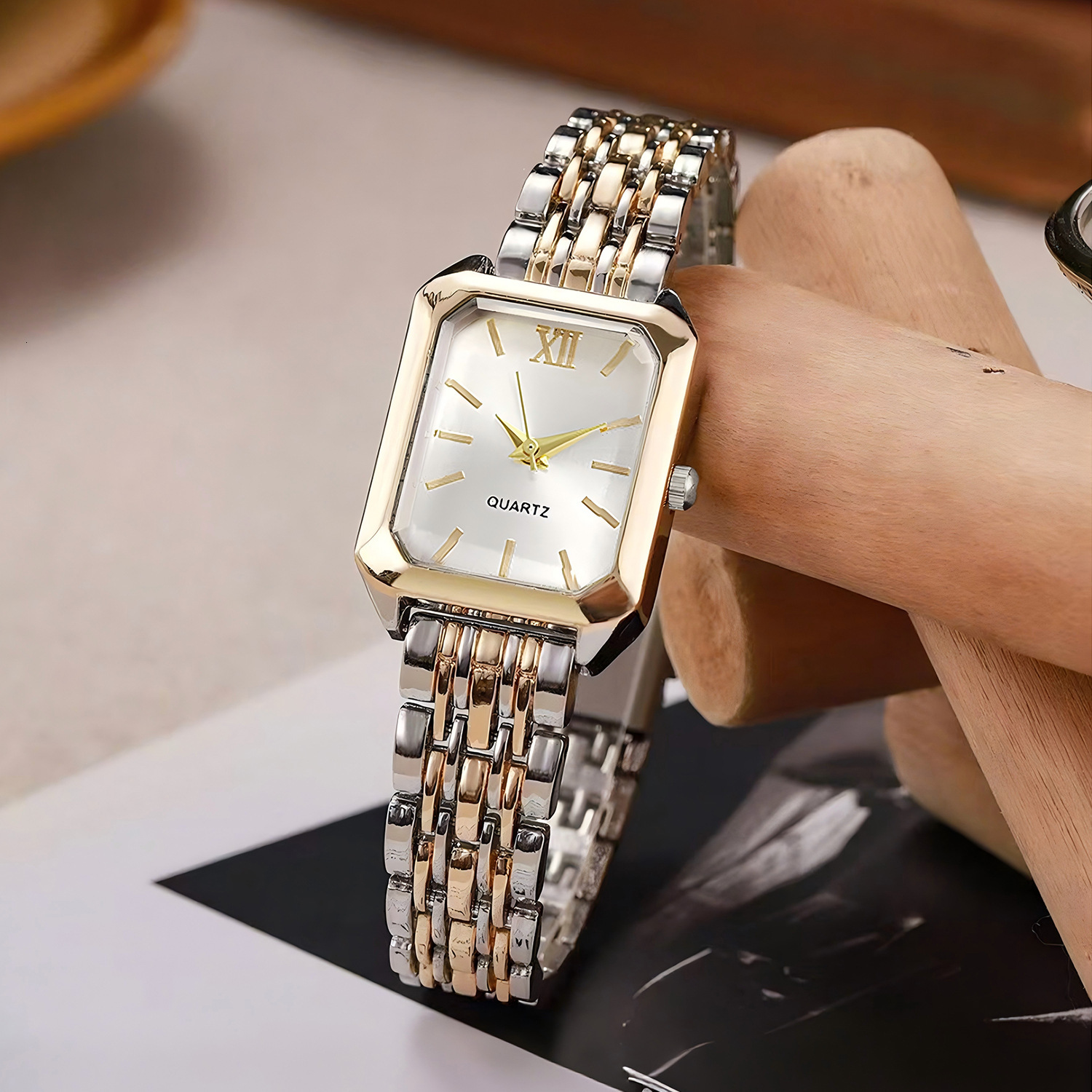 Wrist Watch Modern And Stylish Women's Light Luxury Casual Business Non-Mechanical Watch, Factory Wholesale Export multi-fu ljh321