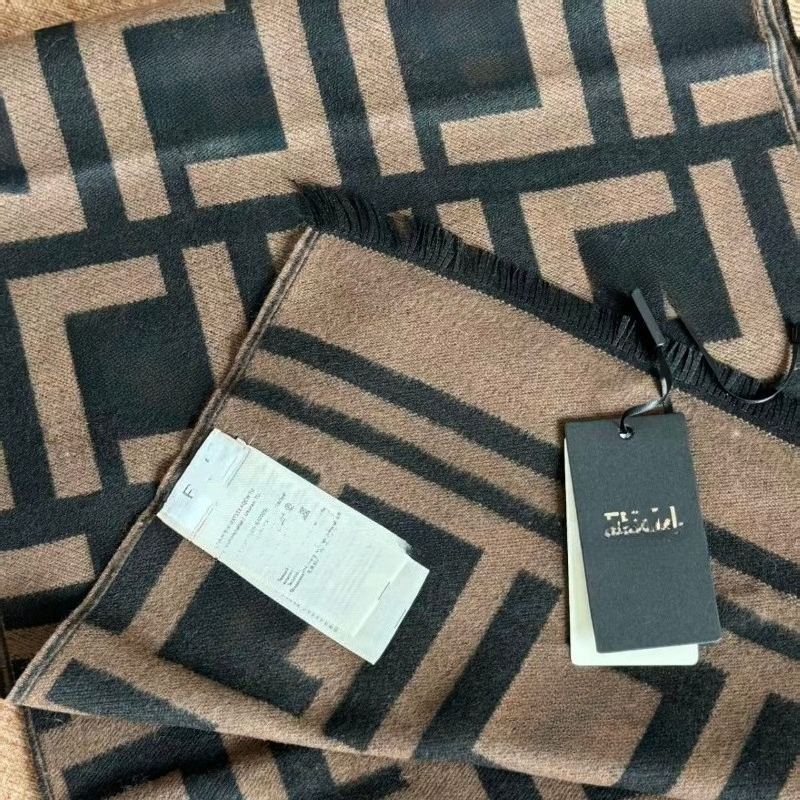 Women Reversible Letter Print Scarf Cashmere Feel Soft Warm Fall Winter Shawl Wrap Korean Style Thick Neck Muffler for Daily Outfit