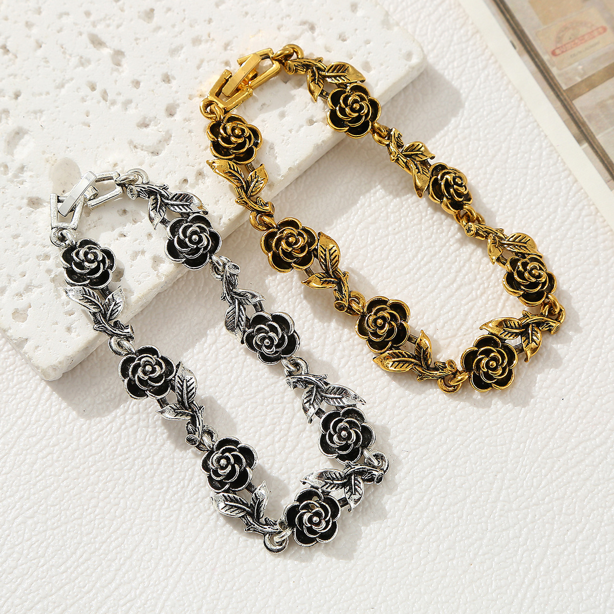 Luxury Brand Designer Jewelry Vintage Distressed Rose Bracelet For Women, Niche Design With A Sense Of Light Luxury And High-End Feel, Antique Gold