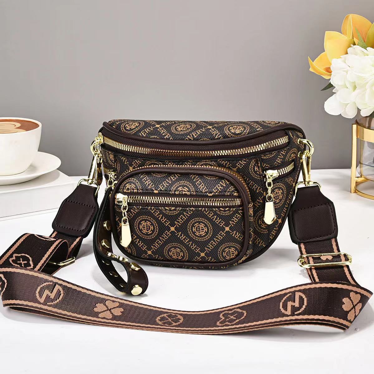 Luxury Brand Designer Bag 2026 New Stylish Printed Women's Waist Bag, Multi-Functional, Large Capacity, Suitable For Commuting, With Wide Shoul