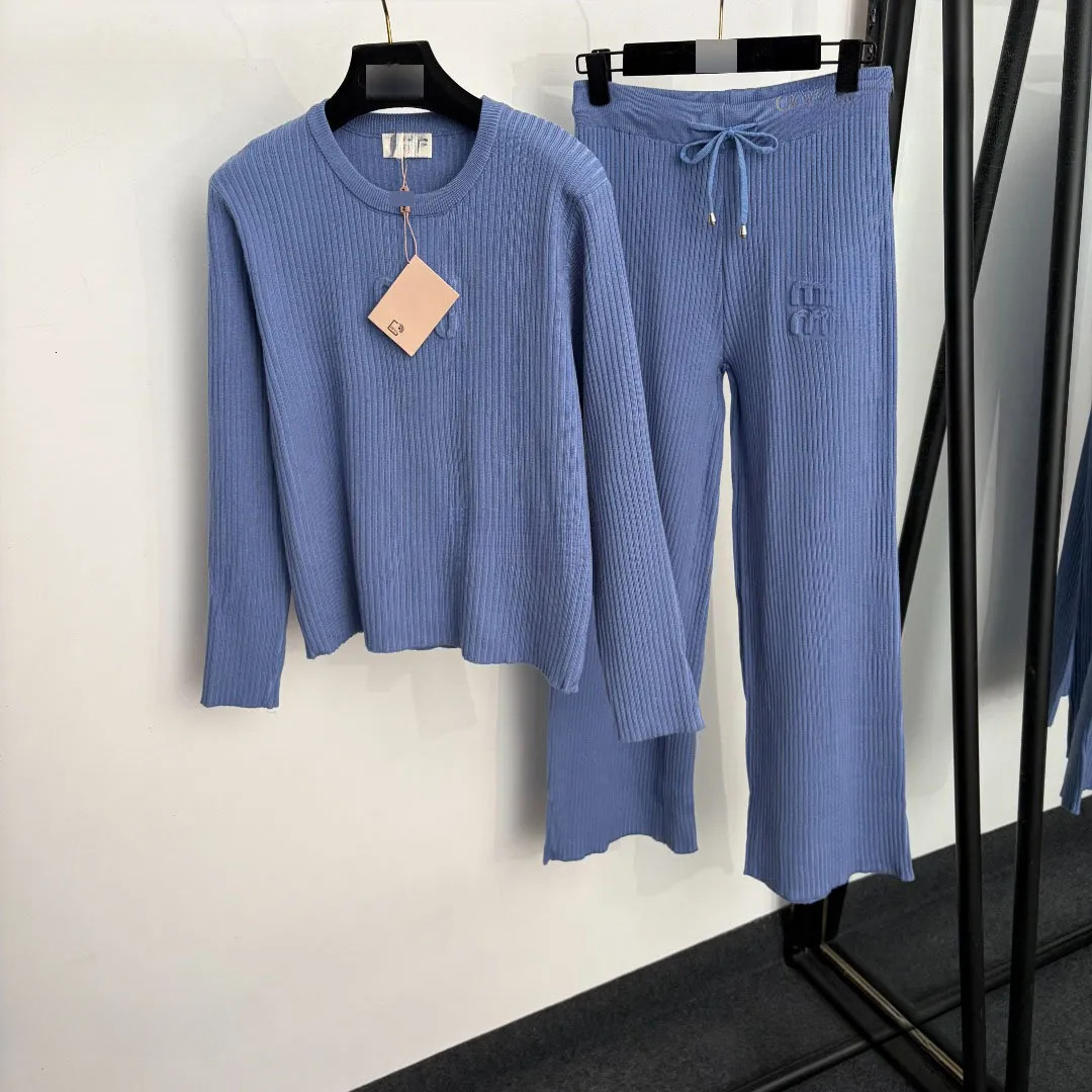 Designer hoodie muie Women Clothing Tracksuits end Women's New Set Pullover Long sleeve Sweater with 3D Logo Letters High waisted Knit Trousers