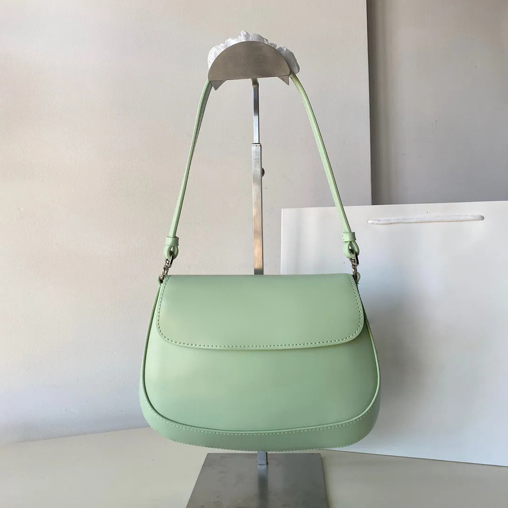 Top quality armpit underarm Messenger bag for Woman 2size Genuine Leather Women's tote mens Luxurys Designers Shoulder Bags hobo flap Crossbody