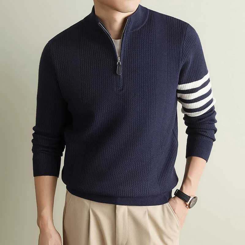 Quty zipper collar Sweater High Men New trendy personzed striped jacquard autumn winter comfortable warm knitted pullover M261016