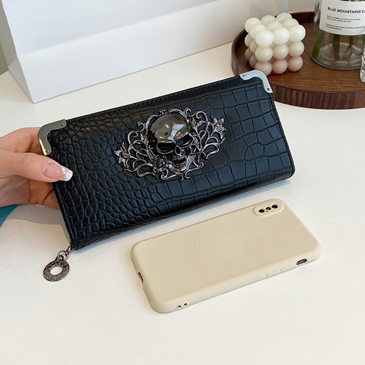 Luxury Brand Designer Bag Retro Crocodile-Patterned, Long Style, Large Capacity, 2025 New Model, Leather Clutch, Hand-Held Wallet, Zippered Pouch, P