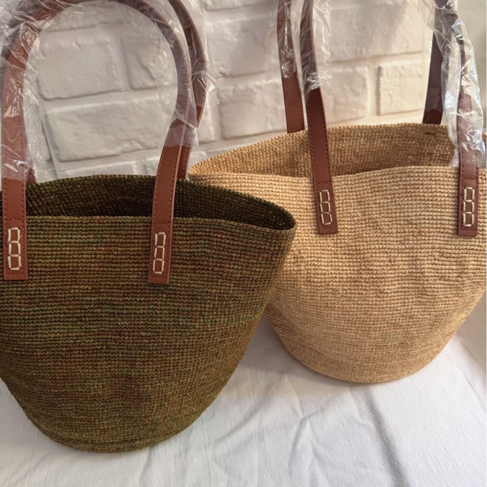 New Hand-Woven Raffia Tote Texture Versatile Unique Fashion Women's Summer Large-Capacity Beach Vacation Shoulder Bag Suotong261019