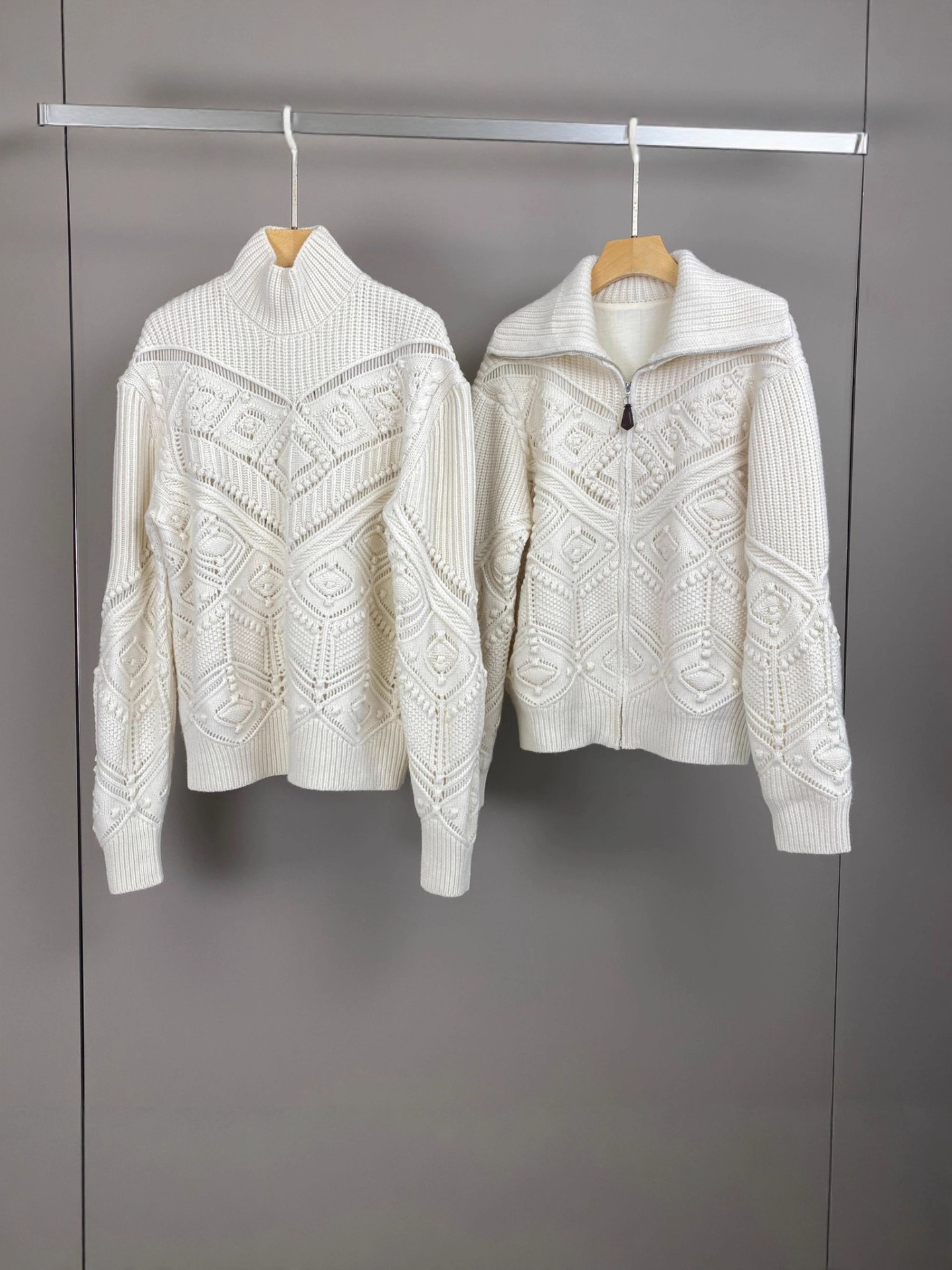 Autumn Winter New LP Jacquard High Neck Solid Color Hollow Cashmere Knitted Sweater Fashionable Warm Cardigan