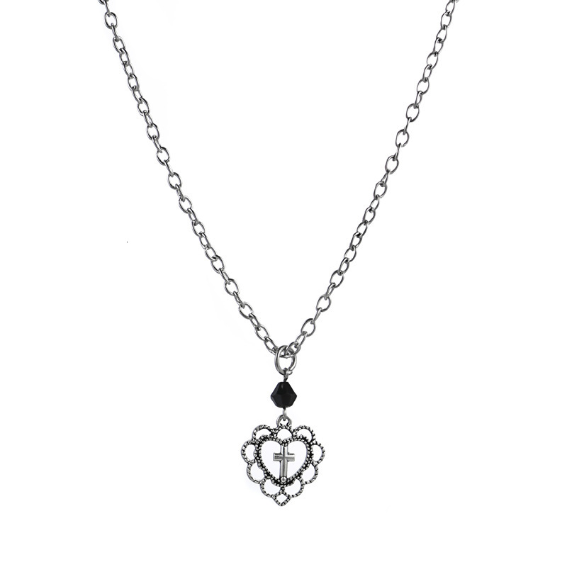 Luxury Elegant Dainty Jewelry Luxury Brand Designer Jewelry Foreign Trade Gothic Punk Style Hollow Heart Cross Pendant Necklace Factory Direct Sale