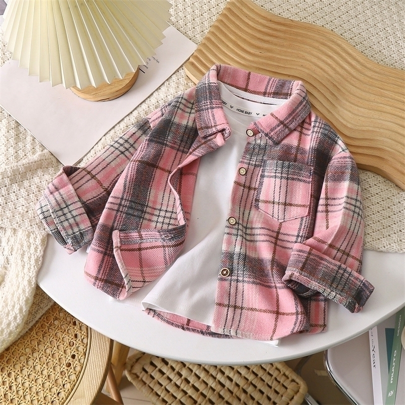 2026 Autumn Kids Plaid Shirt Long Sleeve Retro Lapel Cardigan Jacket Casual Tops Fashion Outerwear for Boys and Girls 261016