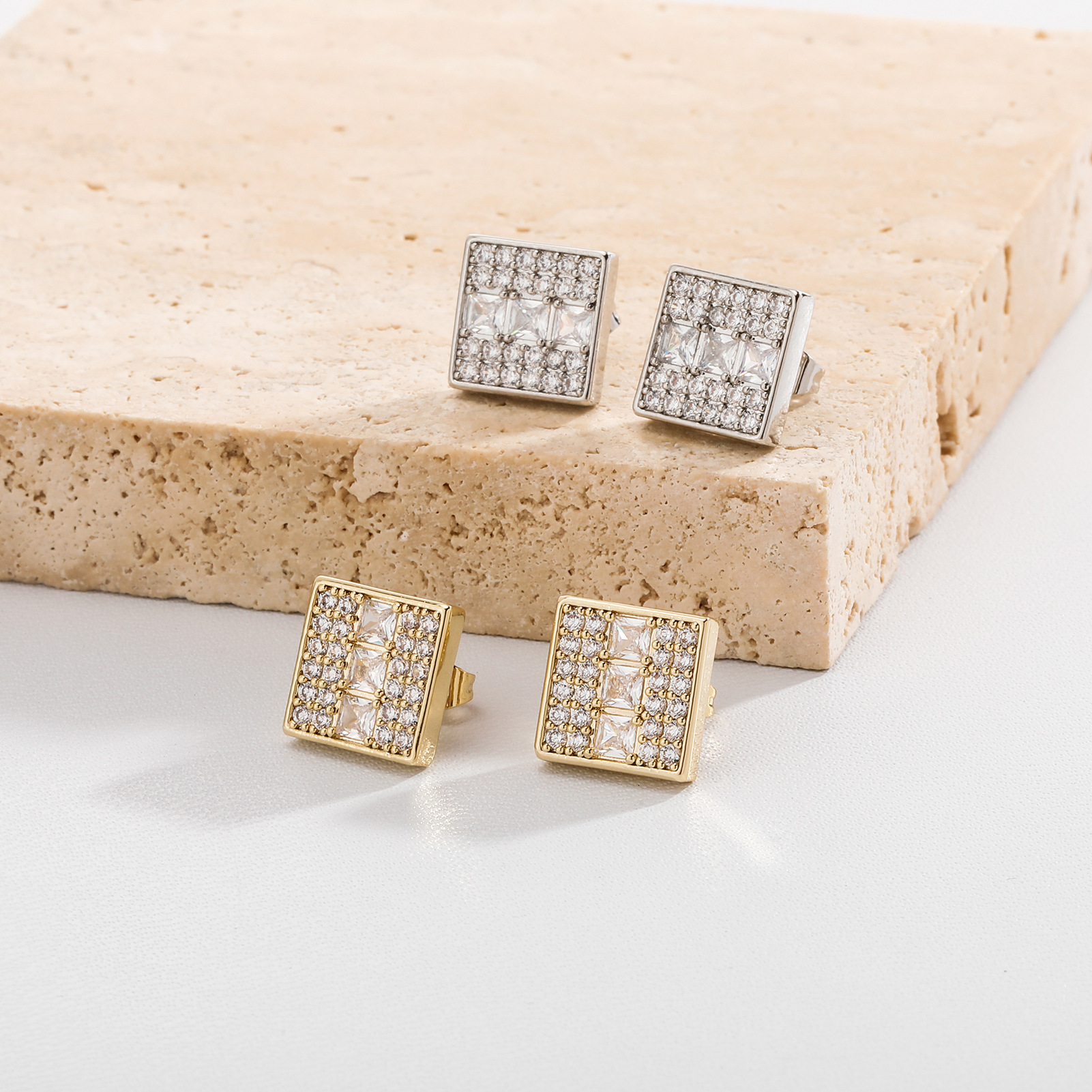 Luxury Iced Real 18K 14K 10K Full Square Diamond for Women Korean Version Simple Fashion Small Trendy Elegant Gold Australian Stud Earrings Luxury O