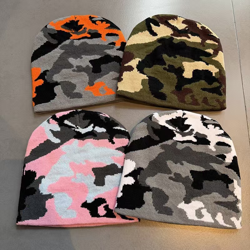 2026 New Women's Camouflage Knitted Hat Men Cry Autumn/Winter Warm Street Style Casual Beanie Caps J260511