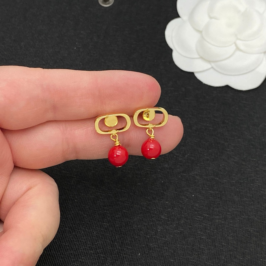 New Designer Fashion Ladies Gold Plated Hollow Shape Stud Earrings Dangling Polished Red Round Bead Pendant Stylish Minimalist Statement Ear Accesso