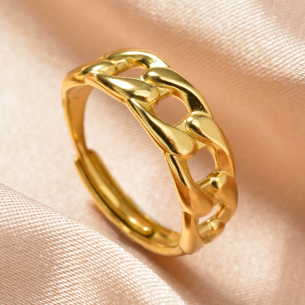 Middle Eastern niche vintage Cuban link open stainless steel, 18k gold-plated, non-fading, high-end ring, wholesale