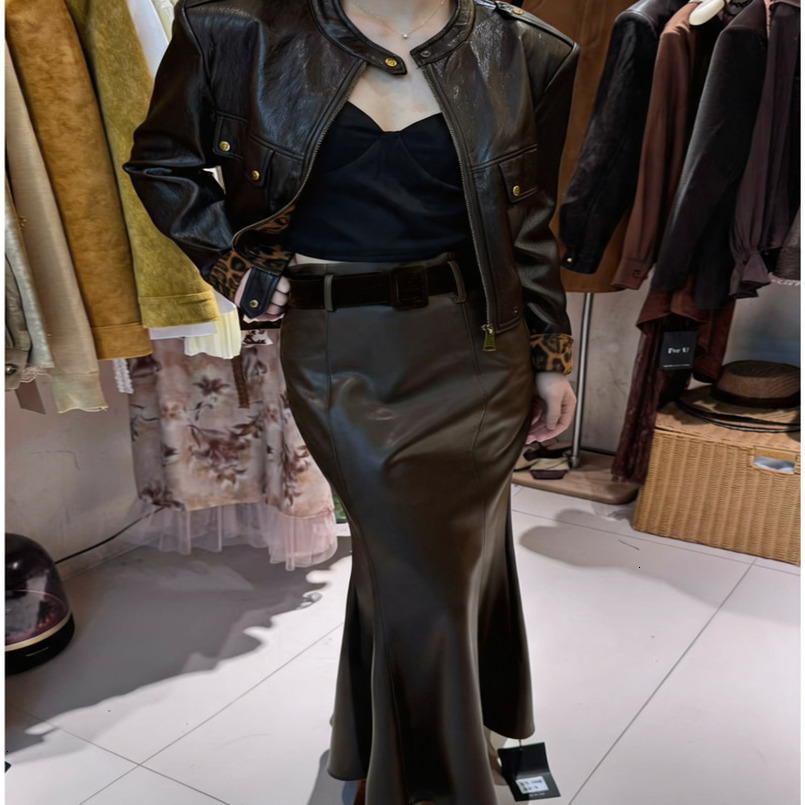 IG Women 2Piece Outfit Cropped Zip Jacket With Leopard Cuff Decor High Waist Mermaid Long Skirt Fashion Suit For Fall Winter 261012