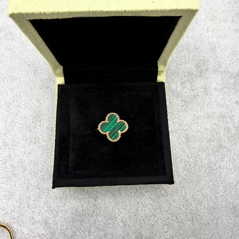 Designer Jewelry vanly cliff rings Four-Leaf Clover Ring With Natural White Mother-Of-Pearl Red Agate Five-Flower Suitable Couples