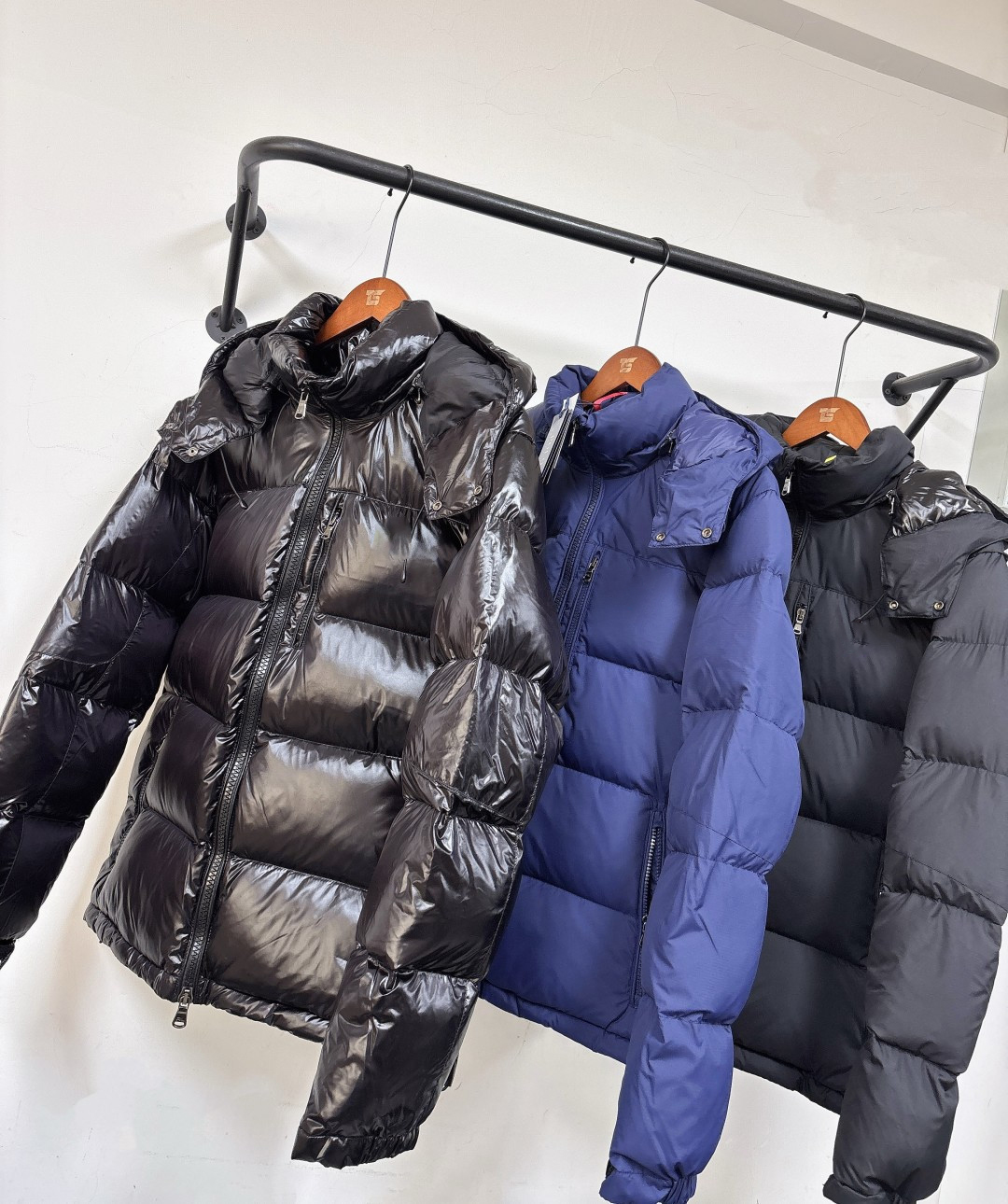 Designer puffer jackets down coats Men Coat Winter warm and thick coat Warm Puffer Jackets Letter Print Clothing Couple Street Style Winter