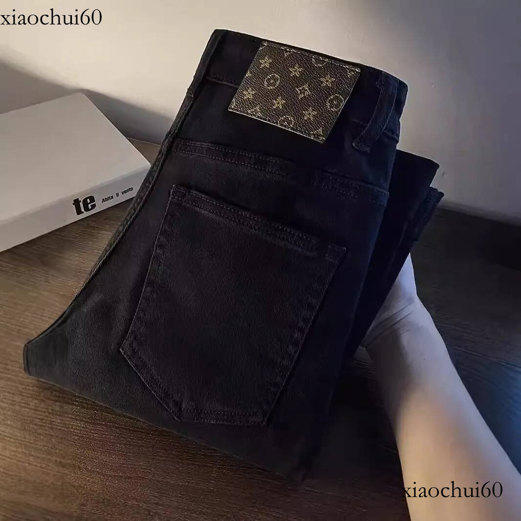 Luxury Brand Designer Clothes New Knee Zipper Pure Black Jeans Men's Slim Fit Skinny Nine Point Pants Korean Version Youth Trend