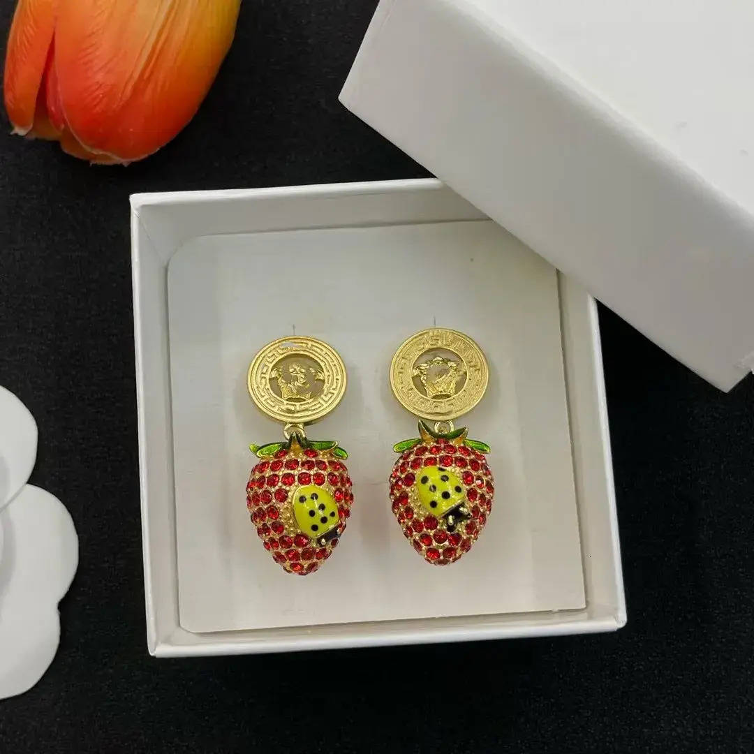Mini Flat Stud Earring New Colorful Gold Earrings Women's Fashion Christmas Wedding cubic zirconia Bridal Gift Designer Jewelry H Geometric Hea