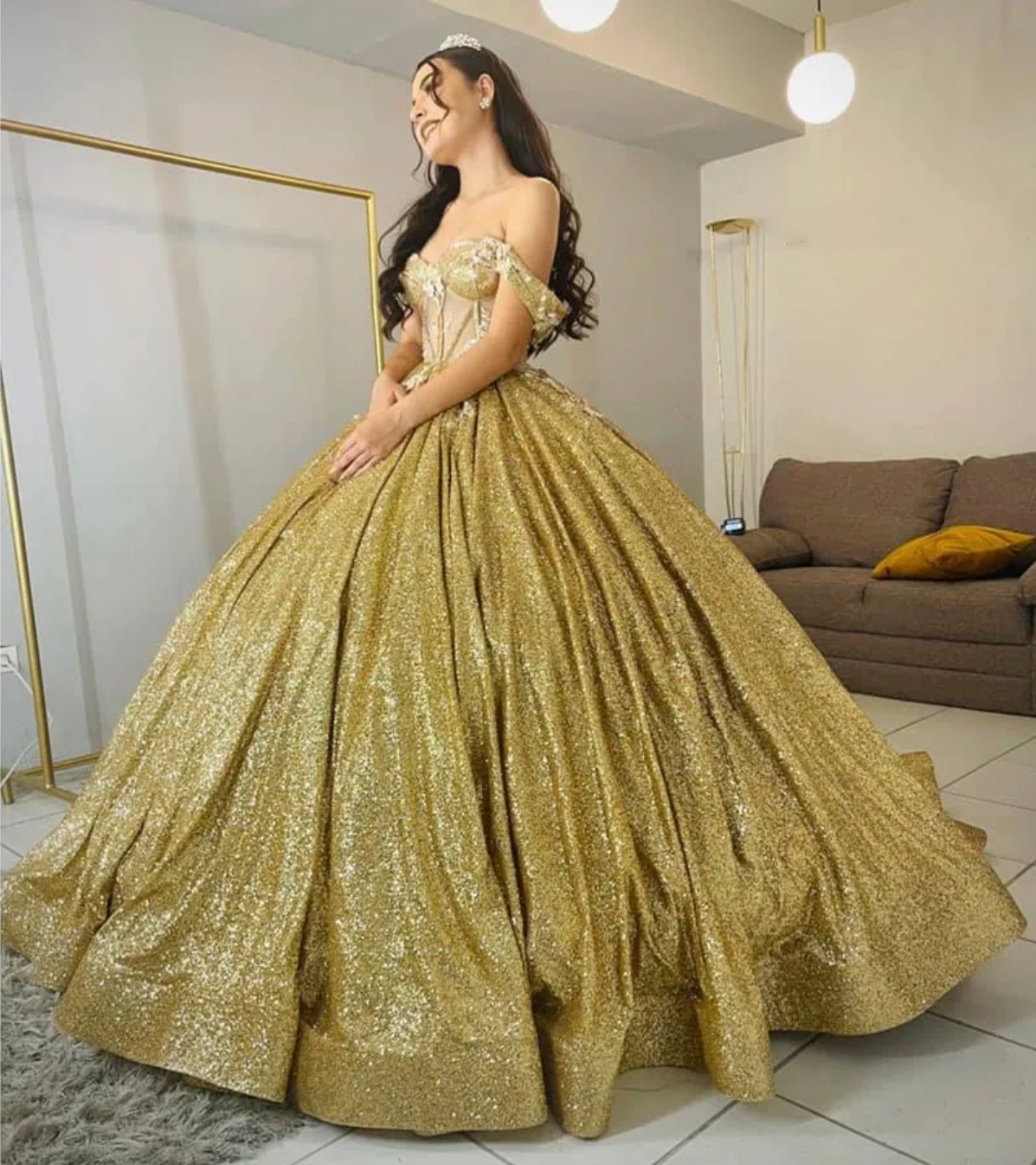 Sparkly Gold Sequined Quinceanera Dresses Ball Gown Off The Shoulder Sweetheart Neck Floor Length Corset Debutante Sweet Sixteen Birthday Party Dres