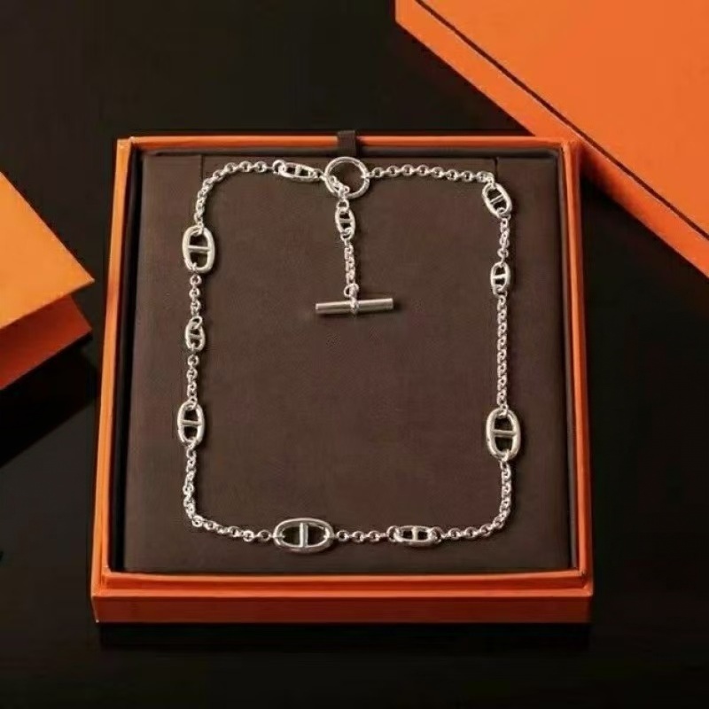 Harmes Necklace H Designer Necklace Luxury Harmas Designer Jewelry Women Metal High Quality Letter Stainless Steel Charm Style Gift Box