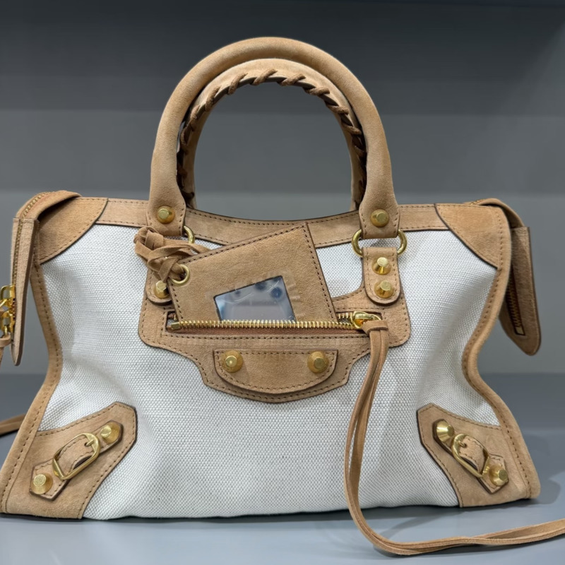 12A Designer Suede Brown Mini Totes Bag Handbags Le City Motorcycle Bag Vintage Brass Rivet Luxury Crossbody Bags Calfskin