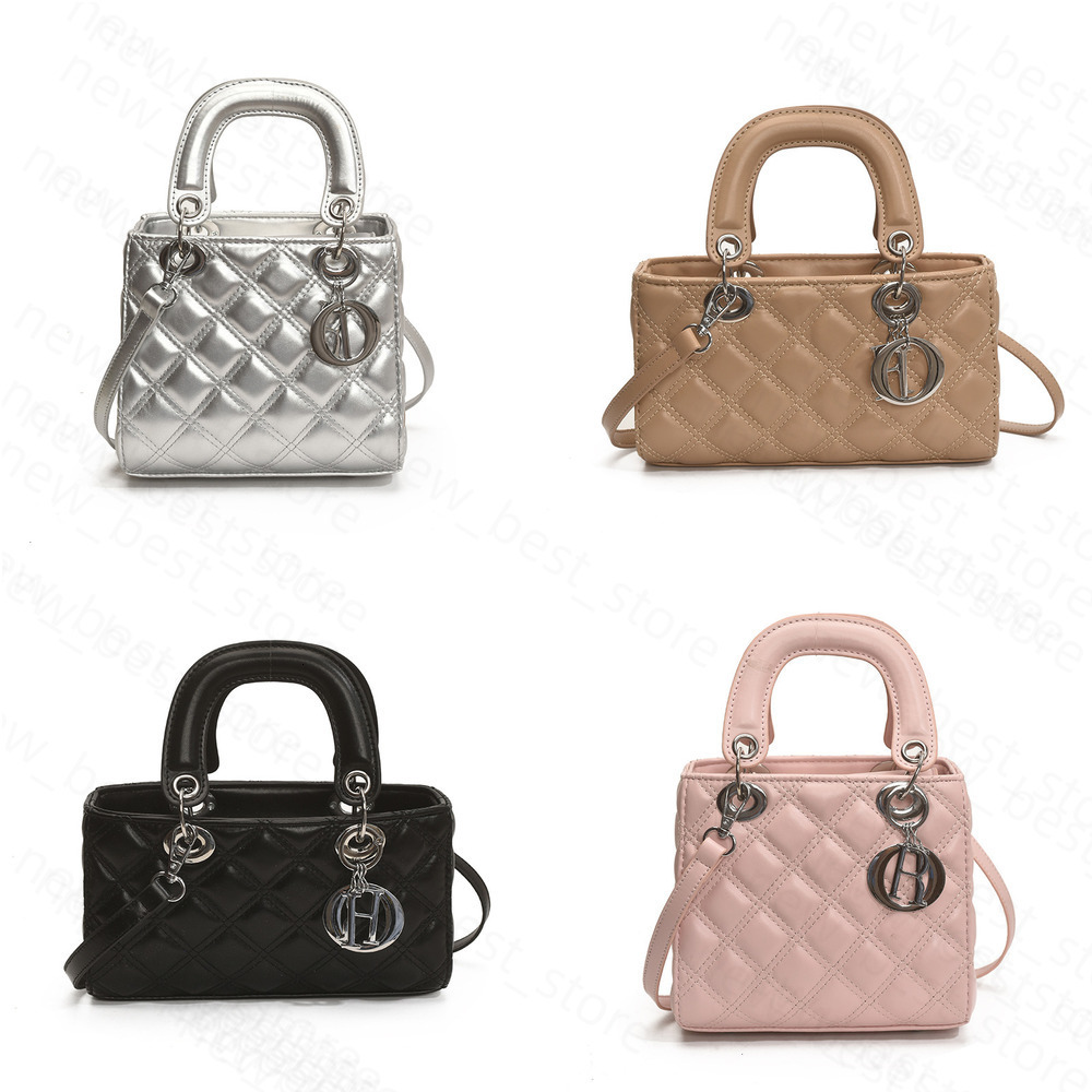 2027NEW Tote Shoulder Shoulder Tote 226 Genuine Casual Flap Lady Clutch Designer Genuine Luxury High Quality Mini Handbag Trendy Shopping Luxury for