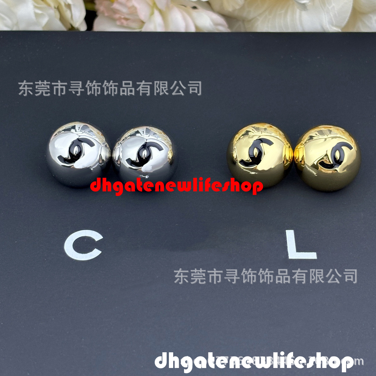 designer cc jewelry earrings Collection Semi-Circular Minimalist Black Enamel Earrings Luxurious Fashionable Accessory Complements Any Outfit channe