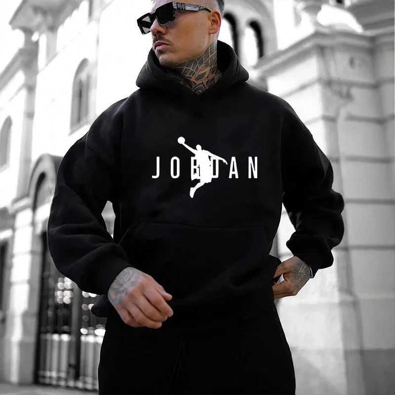 New Men's Port Hooded Shirt Providing Warmth and Comfort Suitable for Wearing in Autumn and Winter Fashionable Printed Design T261019