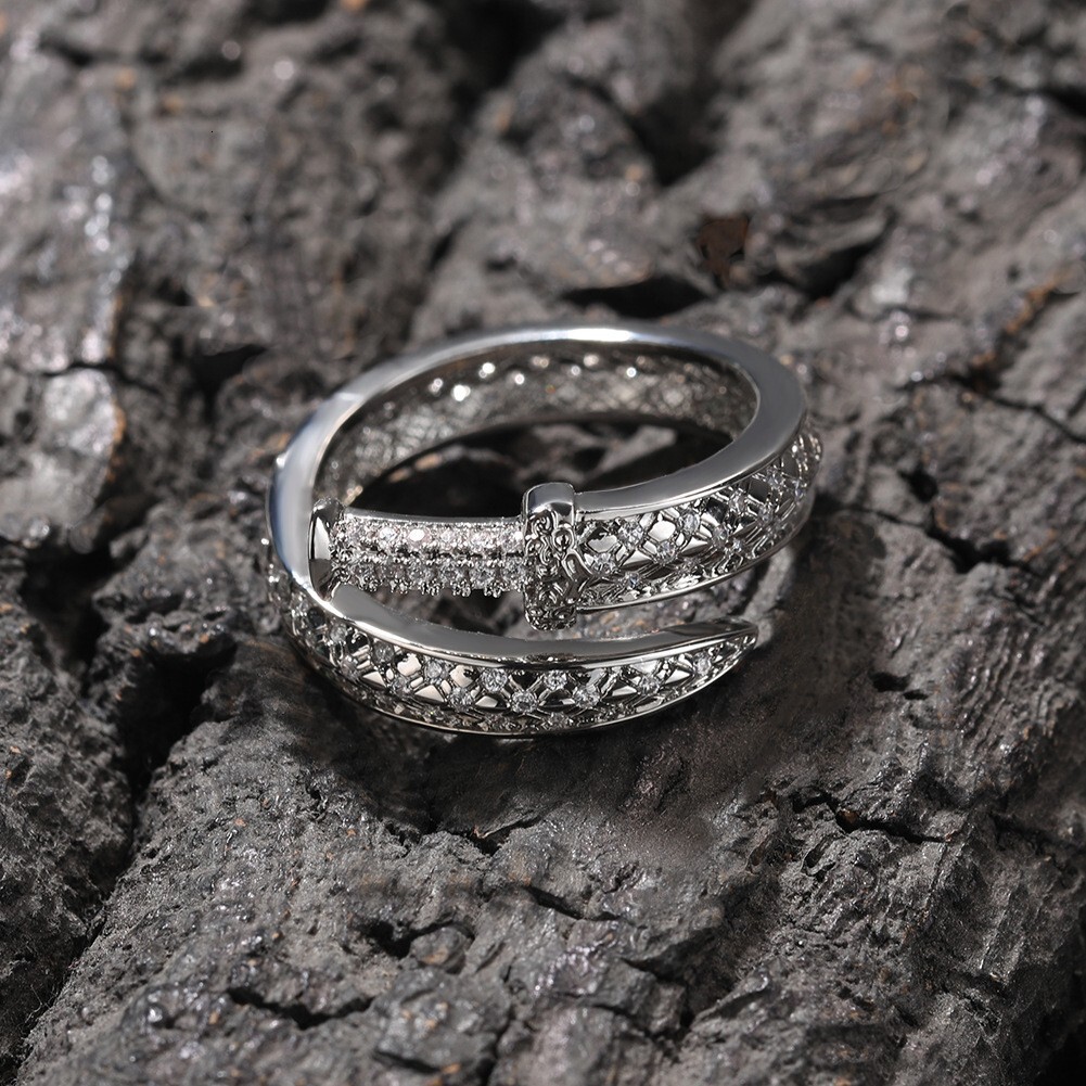 Design New Style Sword Micro Paved moissanite Light Luxury Out D VVS Diamond Fashion Niche Versatile Luxury Iced Ring Luxury Iced