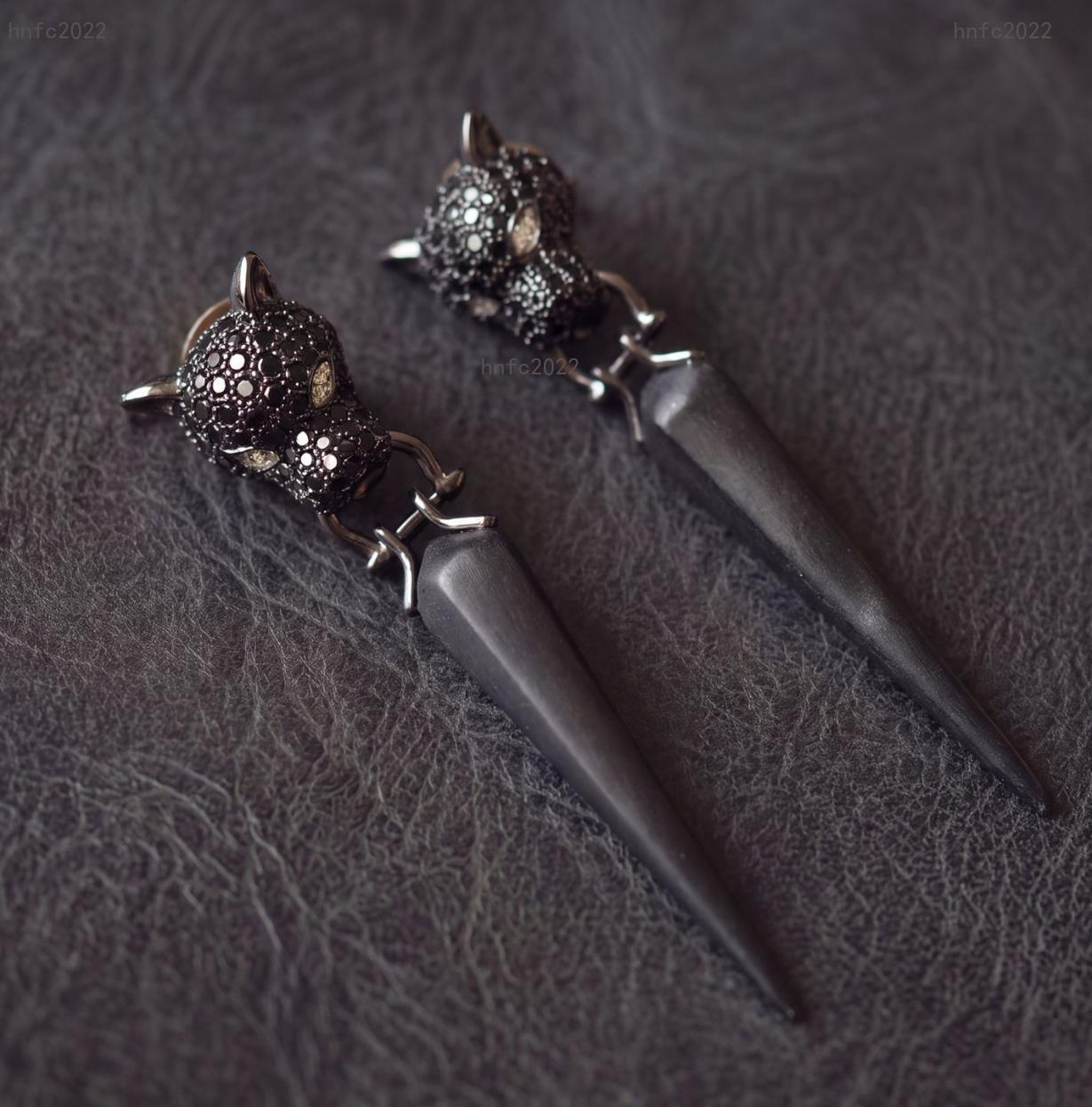 New Designed women luxury Earrings Full Diamond Pendant earrings leopard retro black Ear studs copper plated gold Alexis bittar Cai Designer Jewelry