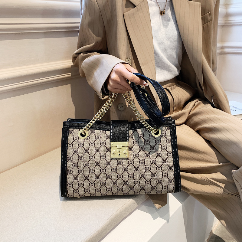 Designer High-end Tote 2026 Model, Large-capacity Fashionable Chain Handbag, Versatile And Luxury Elegant Single-shoulder Crossbody Bag For Women