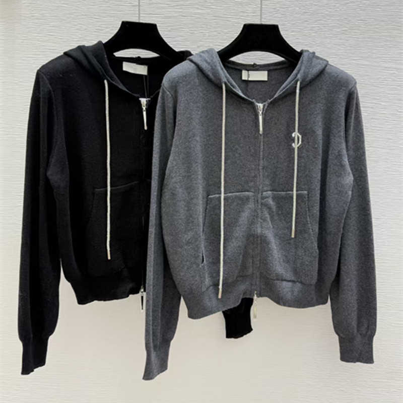 Women's Knits & Tees designer woman CE26 autumn new embroidered badge, hooded, drawstring, and zippered knitted cardigan