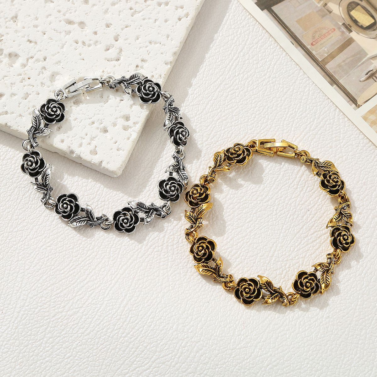 Luxury Brand Designer Jewelry Vintage Distressed Rose Bracelet For Women, Niche Design With A Sense Of Light Luxury And High-End Feel, Antique Gold