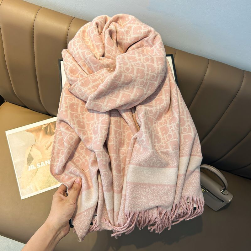 Cashmere scarf designer women's luxury, autumn and winter, light luxury, high-end feeling, warm neck scarf jacquard double-sided shawl