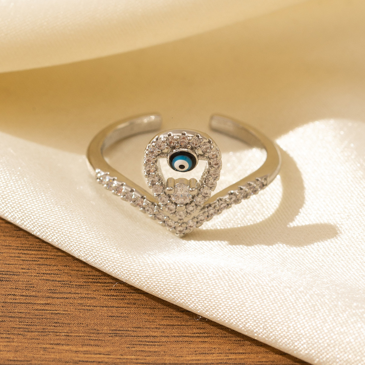 Luxury Brand Designer Jewelry Trendy European American Style, Colorful Diamond DevilS Eye Ring, Featuring Unique And Niche Design, With An Adjustabl