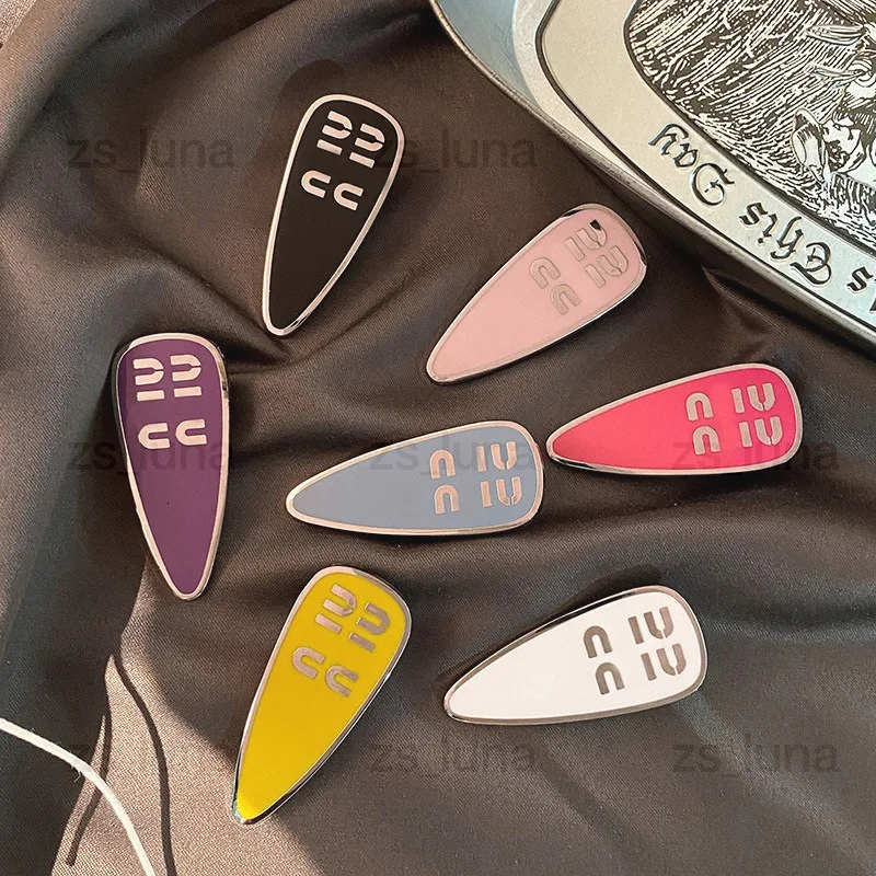 Candy Color Girl Letter Barrettes Designer Brand HairJewelry Classic Design Hairpin Charm Birthday Love Gift Hair Clips