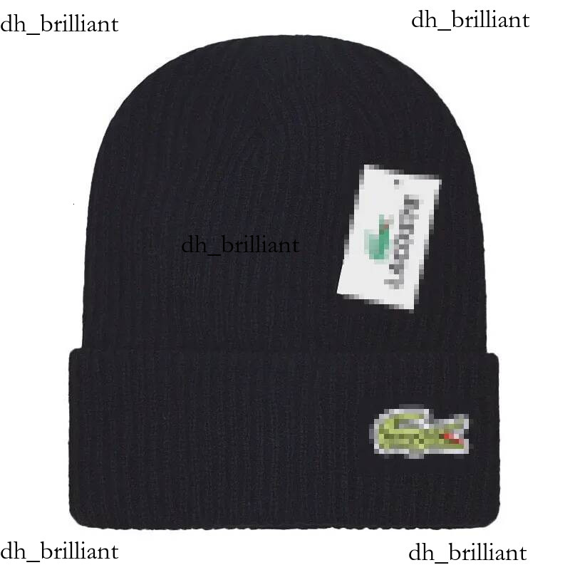 2026Lacoosste design Outdoor crocodile ski mens womens designer Beanie cap fashion warm multi functional knitted hat new 12 Hot