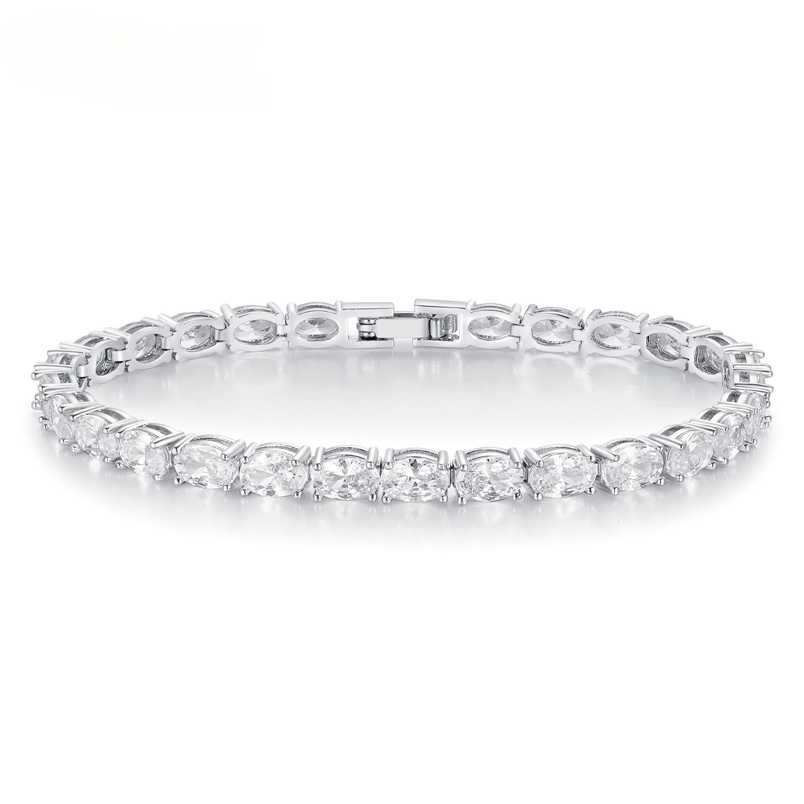 New Luxury High-End Oval Shaped Sparkling Diamond Copper Inlaid 18K Gold Bracelet Niche Design Export Amazon Hot-Selling 1