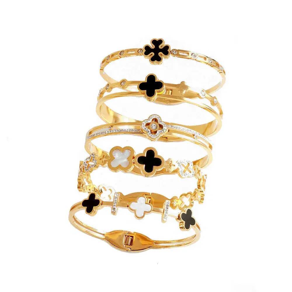 Solid Hard Bangles Jewelry Bracelets Bangle Four Leaf Clover Women's Electroplated Non Fading women Shell Eco Friendly European And American St