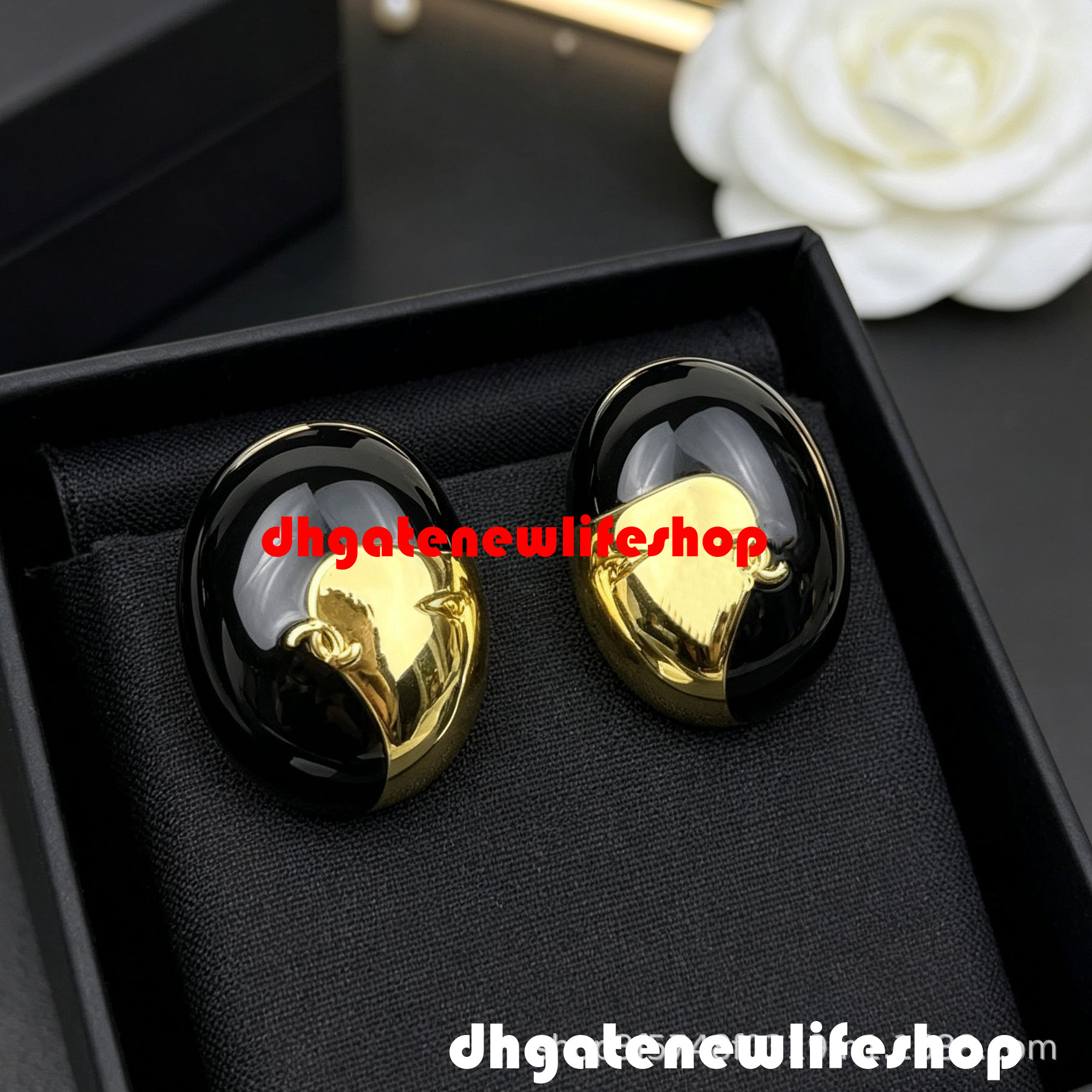 luxury cc earrings designer jewelry Side Profile Gold Round Black Enamel Earrings Oil Drop Earrings channel earrings
