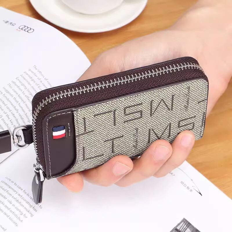 Luxury Brand Designer Bag Stylish Multi-Functional Car Holder, Large-Capacity Universal Key Pouch, Men's Style Luxury Brand Designer Bag