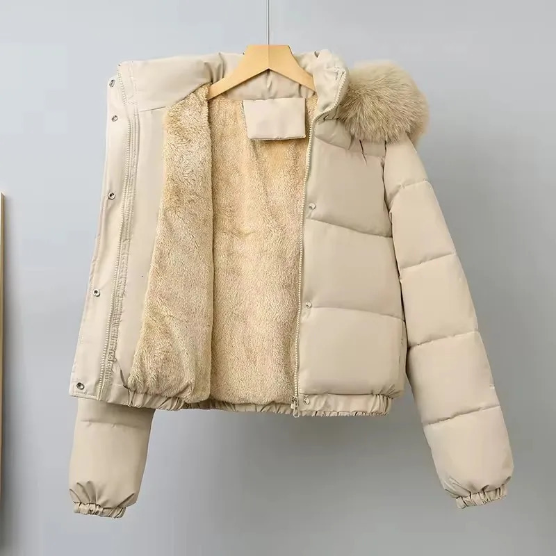 Winter Short Parkas Womens Cottonpadded Clothes Fleece Lining Thicken Warm Outerwear Fur Collar Removable Hooded Quilted Coat 261019